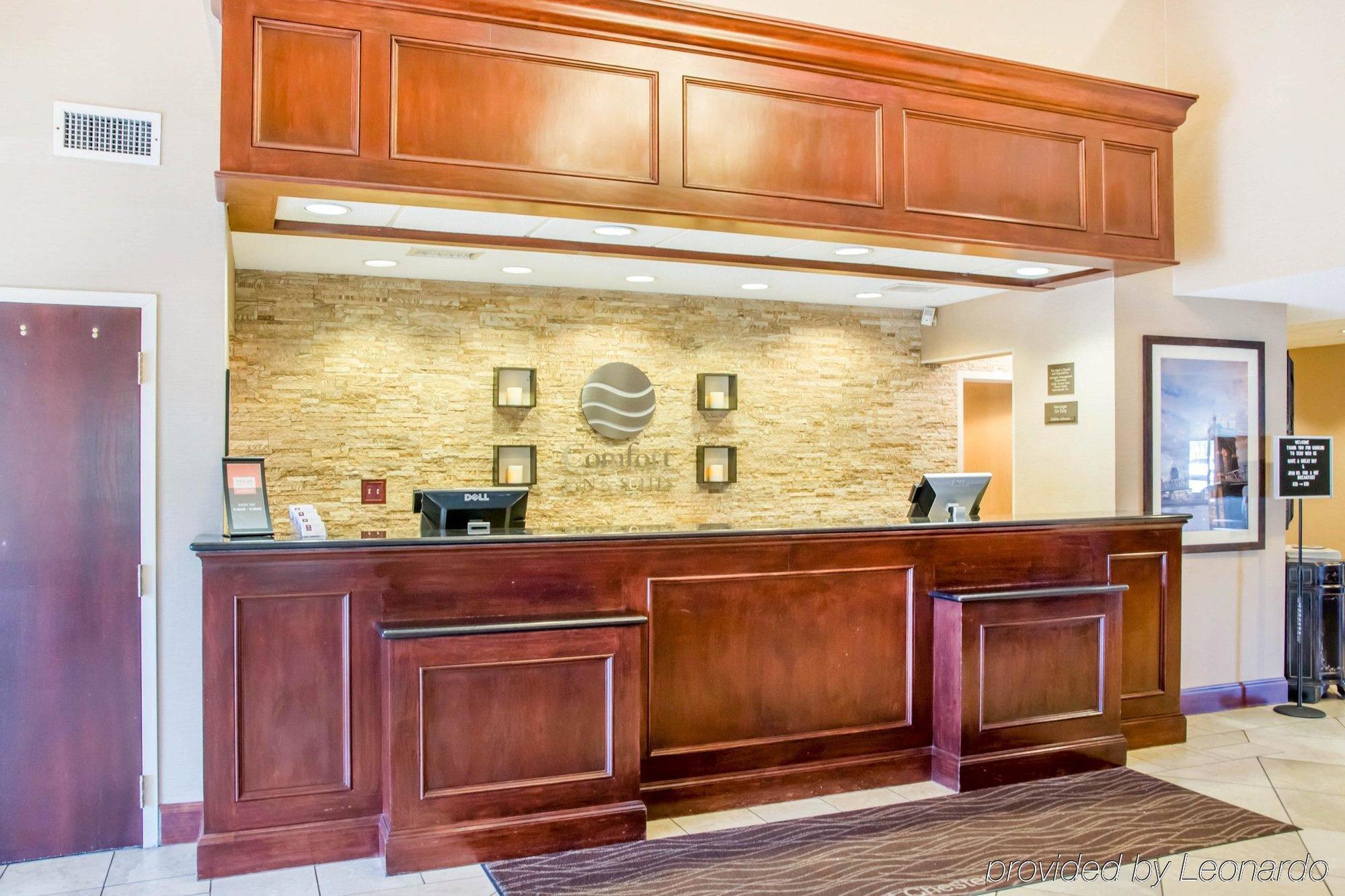 Comfort & - North Cincinnati Hotel West Chester
