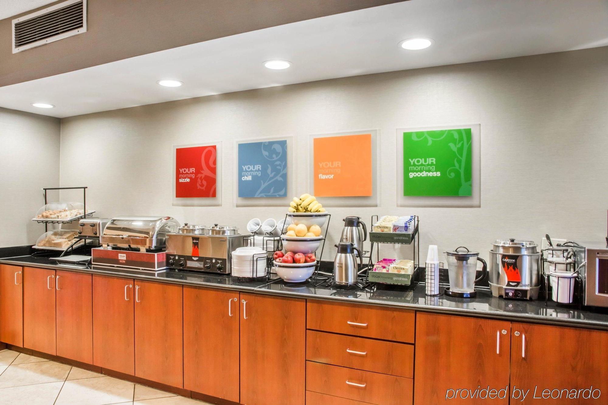 Comfort & - North Cincinnati Hotel