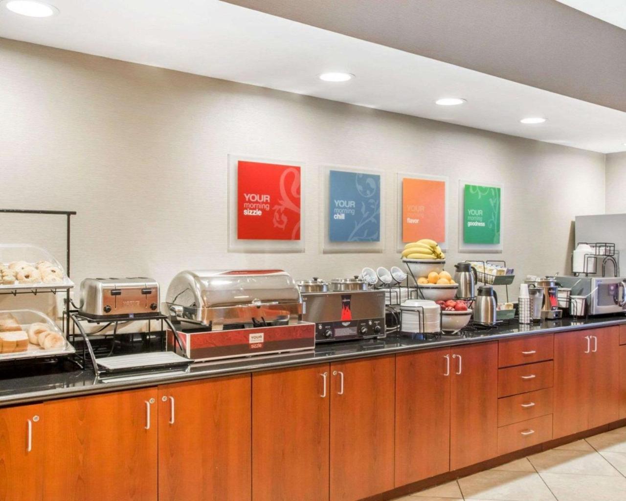 Comfort & - North Cincinnati Hotel 2*