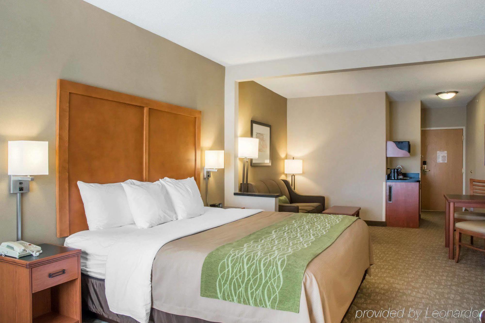 Hotel Comfort & - North Cincinnati West Chester